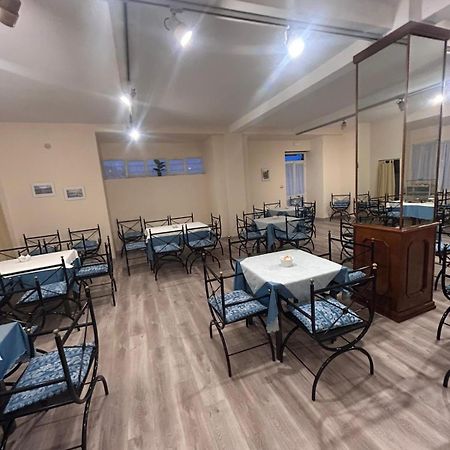 ג'נובה Hotel Bellevue מראה חיצוני תמונה