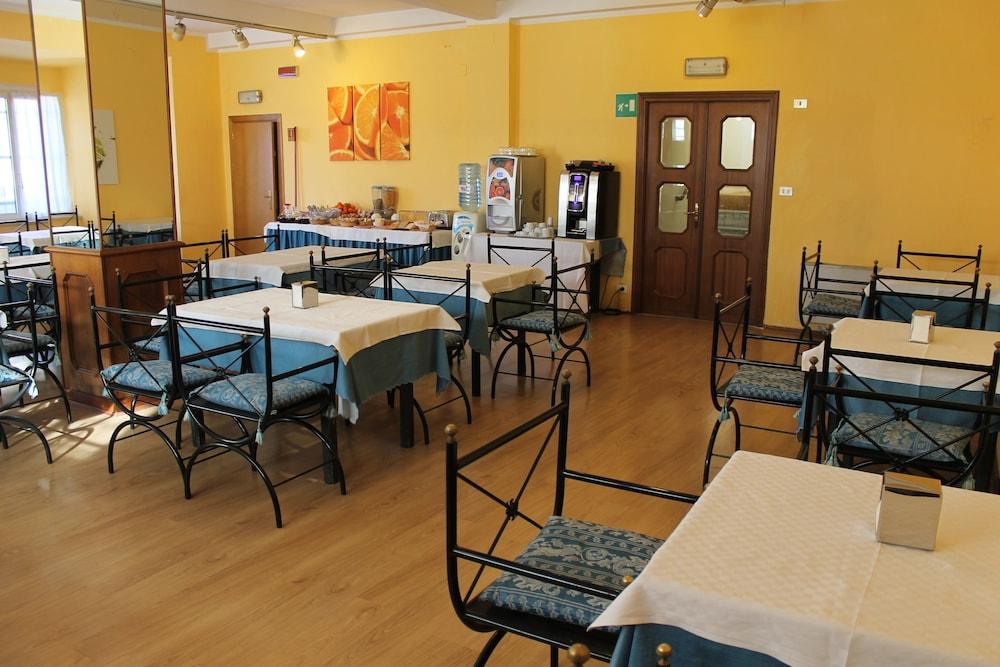 ג'נובה Hotel Bellevue מראה חיצוני תמונה